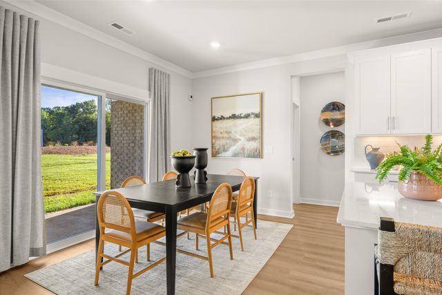 1232 Essem Drive, Murfreesboro, TN 37130