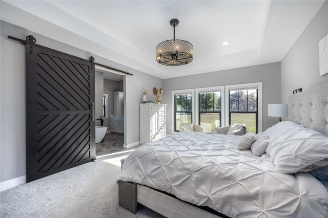 26025 NW 166TH AVENUE, High Springs, FL 32643