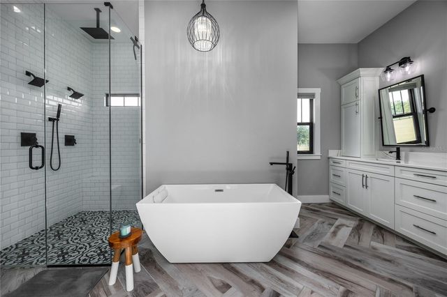 26025 NW 166TH AVENUE, High Springs, FL 32643