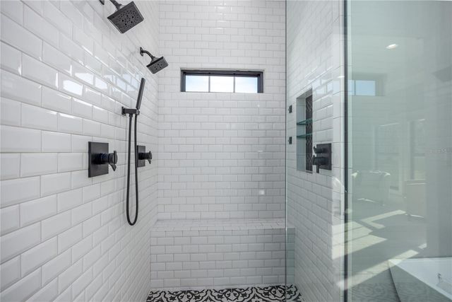 26025 NW 166TH AVENUE, High Springs, FL 32643