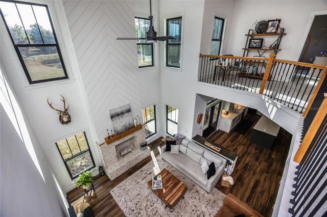 26025 NW 166TH AVENUE, High Springs, FL 32643