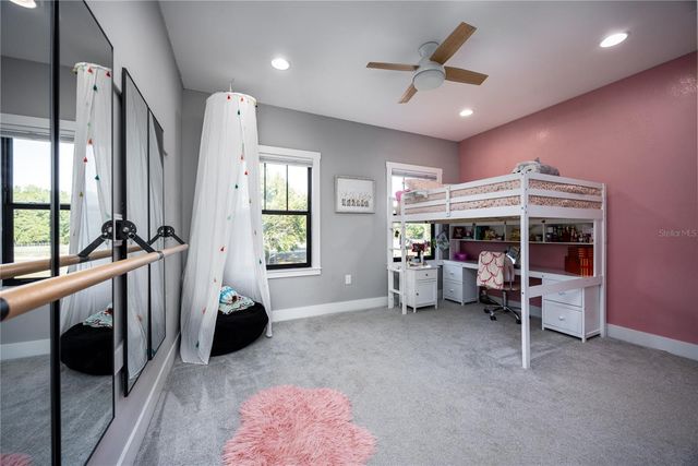 26025 NW 166TH AVENUE, High Springs, FL 32643