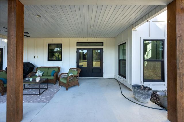 26025 NW 166TH AVENUE, High Springs, FL 32643