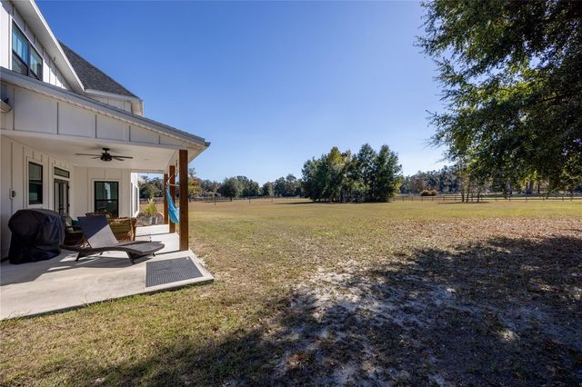 26025 NW 166TH AVENUE, High Springs, FL 32643