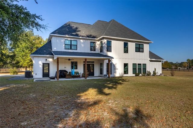 26025 NW 166TH AVENUE, High Springs, FL 32643