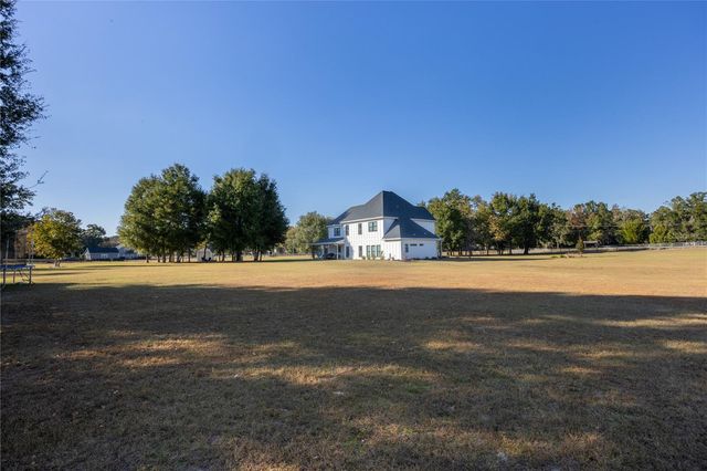 26025 NW 166TH AVENUE, High Springs, FL 32643