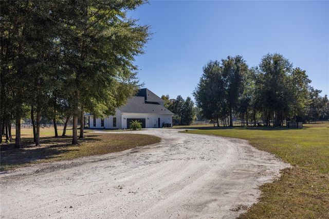 26025 NW 166TH AVENUE, High Springs, FL 32643