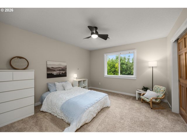 16368 Nw GRAF St, Portland, OR 97229