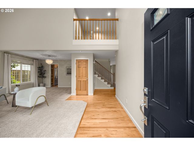 16368 Nw GRAF St, Portland, OR 97229