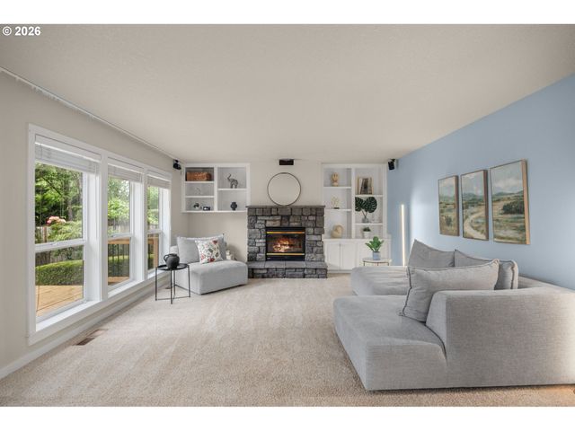16368 Nw GRAF St, Portland, OR 97229
