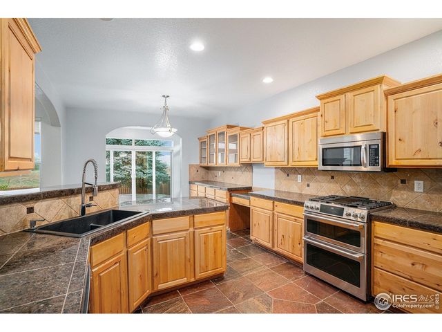 1050 Fairfield Ave, Windsor, CO 80550