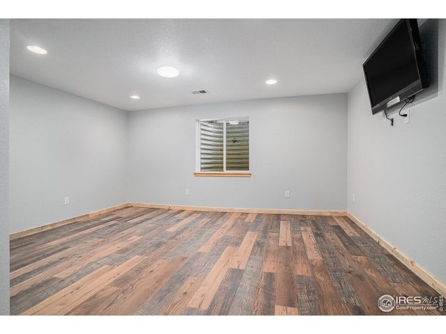 1050 Fairfield Ave, Windsor, CO 80550