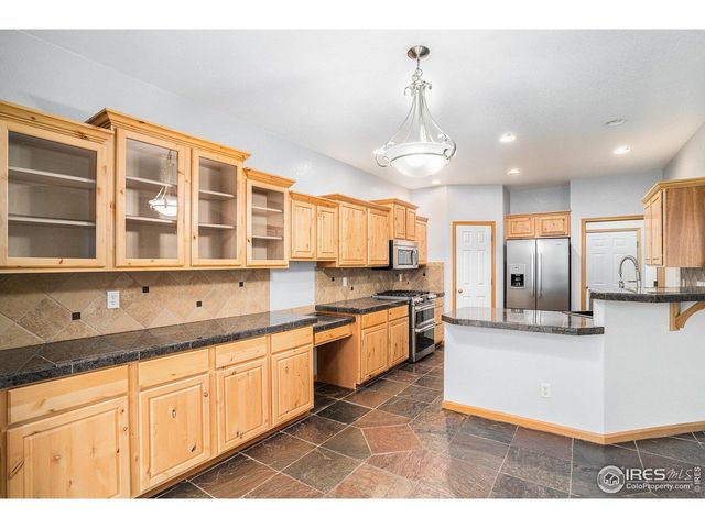 1050 Fairfield Ave, Windsor, CO 80550