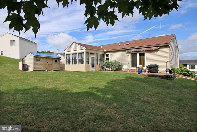 10 ASPEN WAY, Lebanon, PA 17046