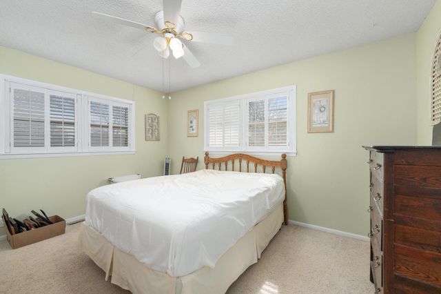 1912 Walnut St, Harper, KS 67058