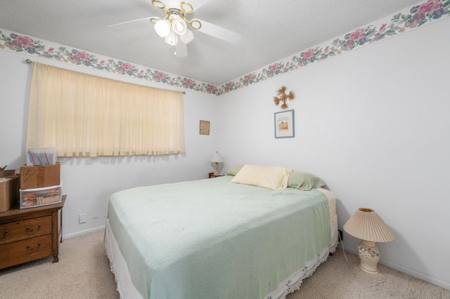 1912 Walnut St, Harper, KS 67058