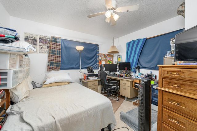 1912 Walnut St, Harper, KS 67058