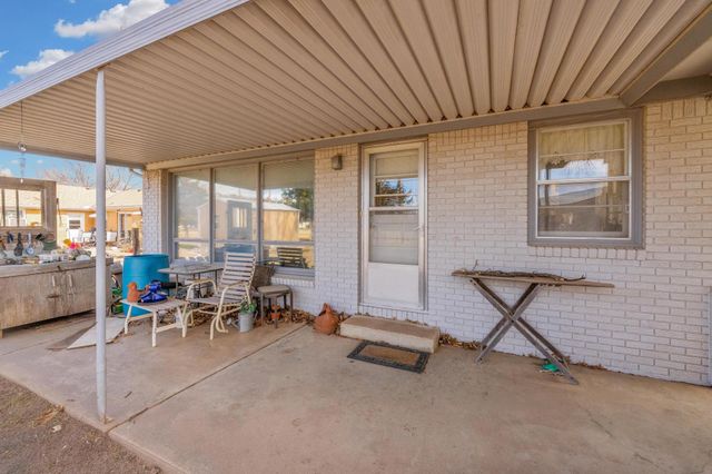1912 Walnut St, Harper, KS 67058