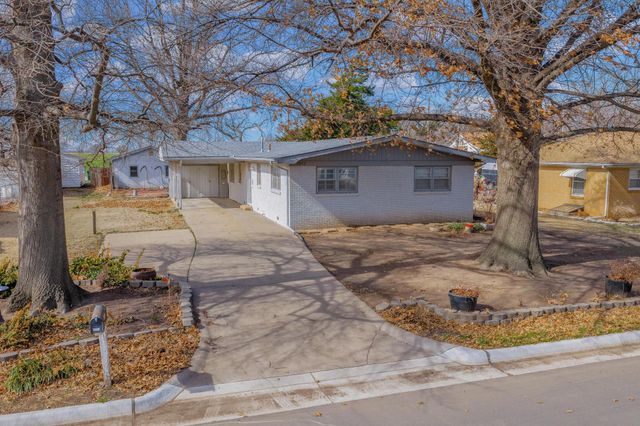 1912 Walnut St, Harper, KS 67058