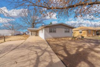 1912 Walnut St, Harper, KS 67058