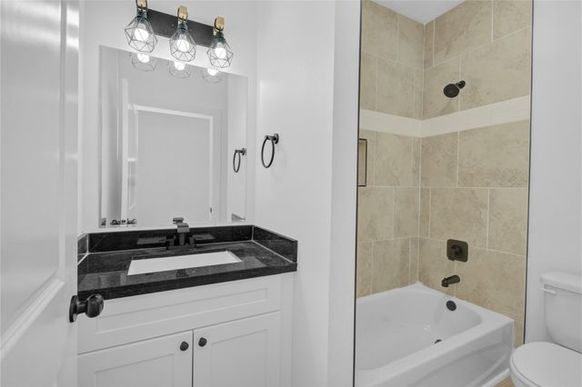 8410 Sunnyhill Street, Houston, TX 77088