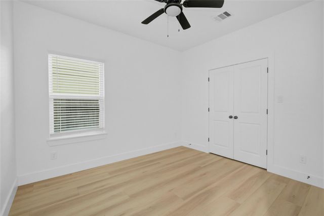 8410 Sunnyhill Street, Houston, TX 77088