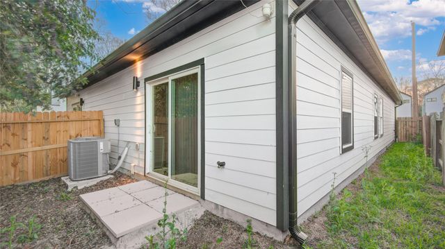 8410 Sunnyhill Street, Houston, TX 77088