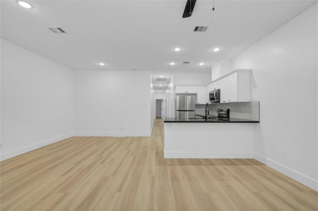 8410 Sunnyhill Street, Houston, TX 77088