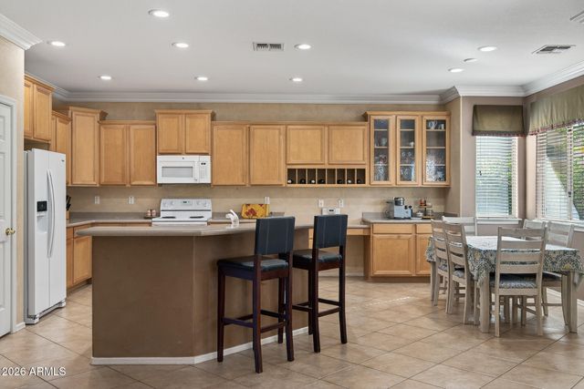 12501 W HIGHLAND Avenue, Litchfield Park, AZ 85340