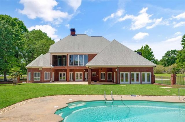 3030 Berry Road, Loganville, GA 30052