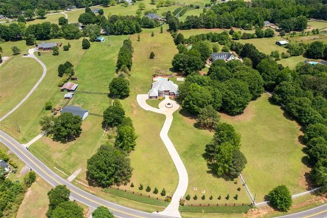 3030 Berry Road, Loganville, GA 30052