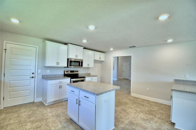 4406 JUNEBERRY DRIVE, Auburndale, FL 33823