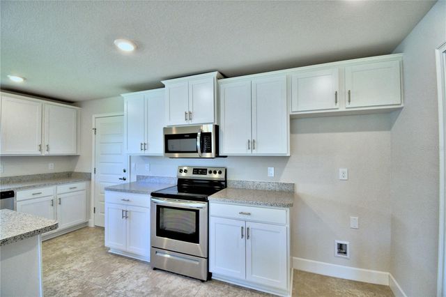 4406 JUNEBERRY DRIVE, Auburndale, FL 33823