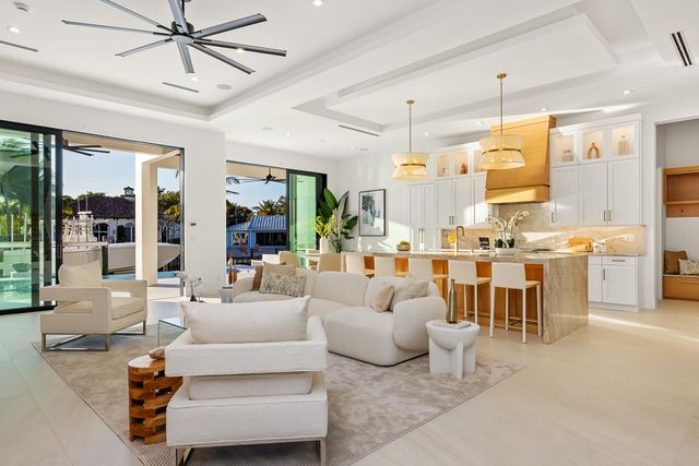 11331 Avery Road, Palm Beach Gardens, FL 33410