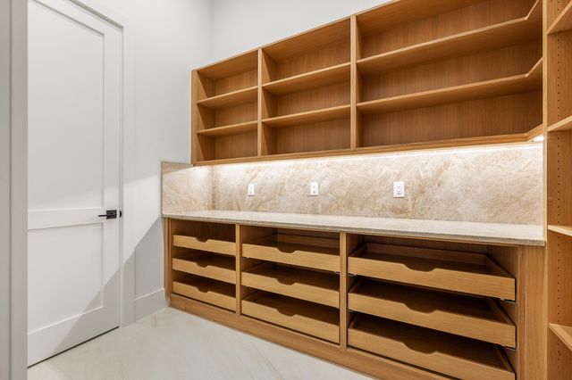 11331 Avery Road, Palm Beach Gardens, FL 33410