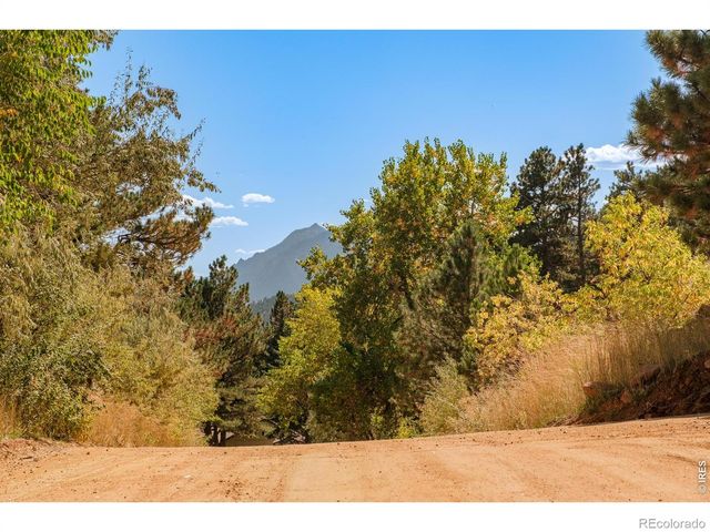 6365 Red Hill Road, Boulder, CO 80302