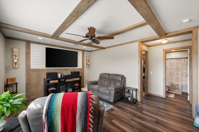 216 SE County Road 3048a, Corsicana, TX 75109