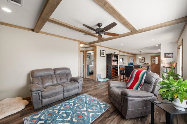 216 SE County Road 3048a, Corsicana, TX 75109