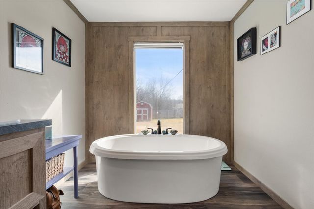 216 SE County Road 3048a, Corsicana, TX 75109