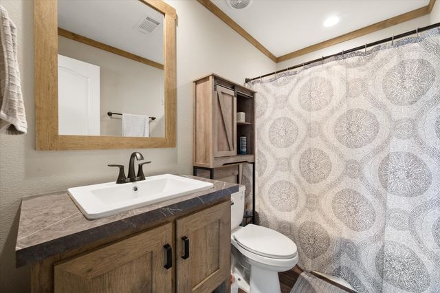 216 SE County Road 3048a, Corsicana, TX 75109