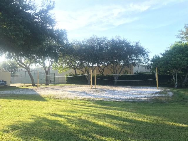 15295 SW 106th Lane 705, Miami, FL 33196