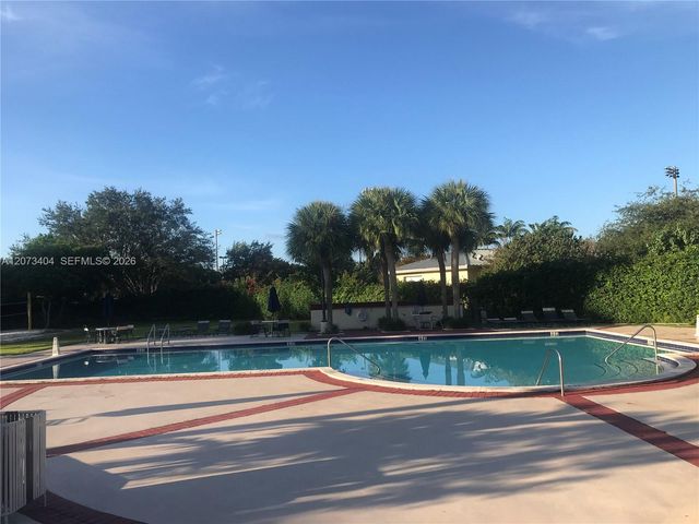 15295 SW 106th Lane 705, Miami, FL 33196