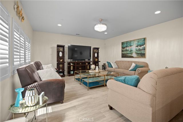 16773 Buttonwood Lane, Fontana, CA 92336