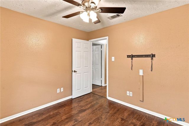 1509 Quail Run Road, Pflugerville, TX 78660