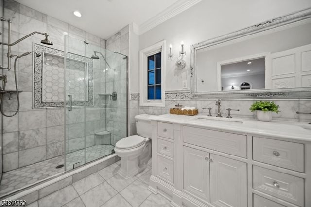 3 Serafin Pl, Glen Rock Boro, NJ 07452