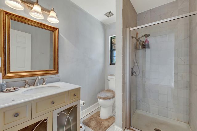 785 Park SHRS, Canyon Lake, TX 78133