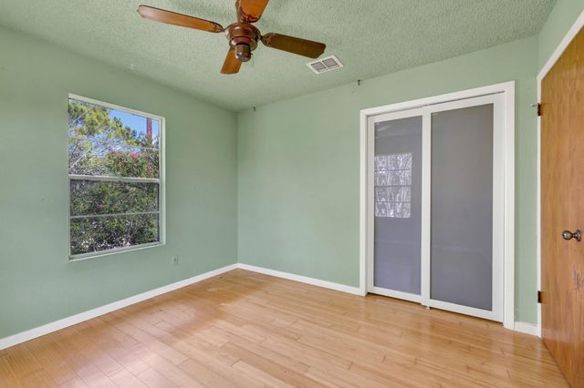 785 Park SHRS, Canyon Lake, TX 78133