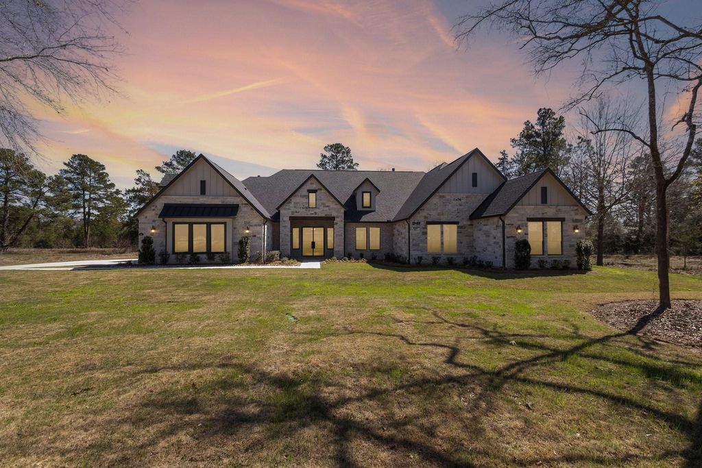 161 Homestead Hill Road, New Waverly, TX 77358