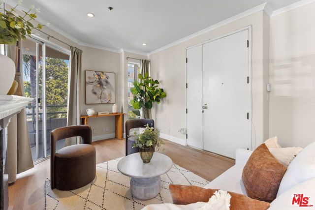 3603 Dunn Drive 102, Los Angeles, CA 90034