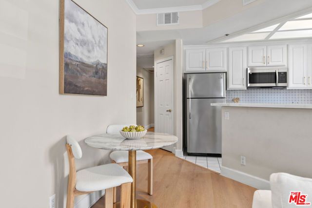 3603 Dunn Drive 102, Los Angeles, CA 90034